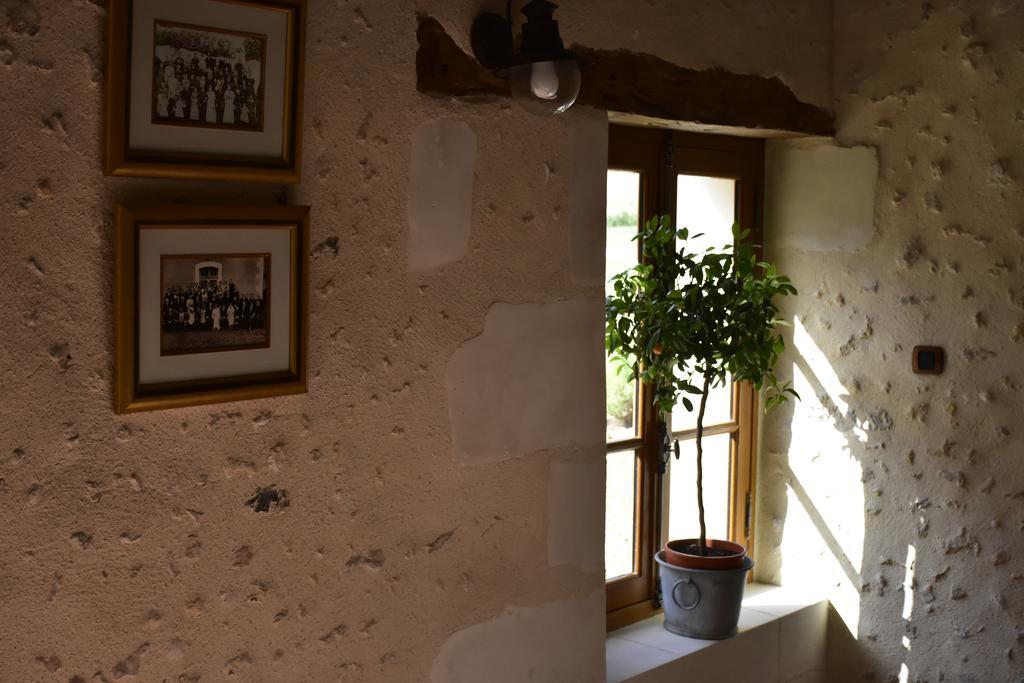 La Tale Bed & Breakfast Chahaignes Exterior photo